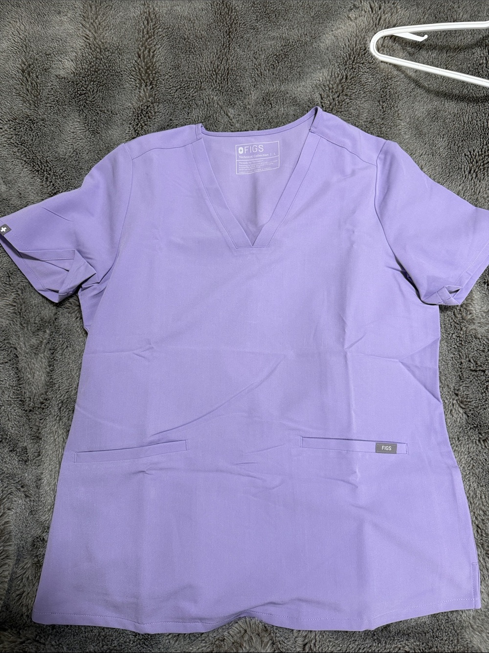 FIGS Women’s Short-Sleeve V-Neck Top in Lavender